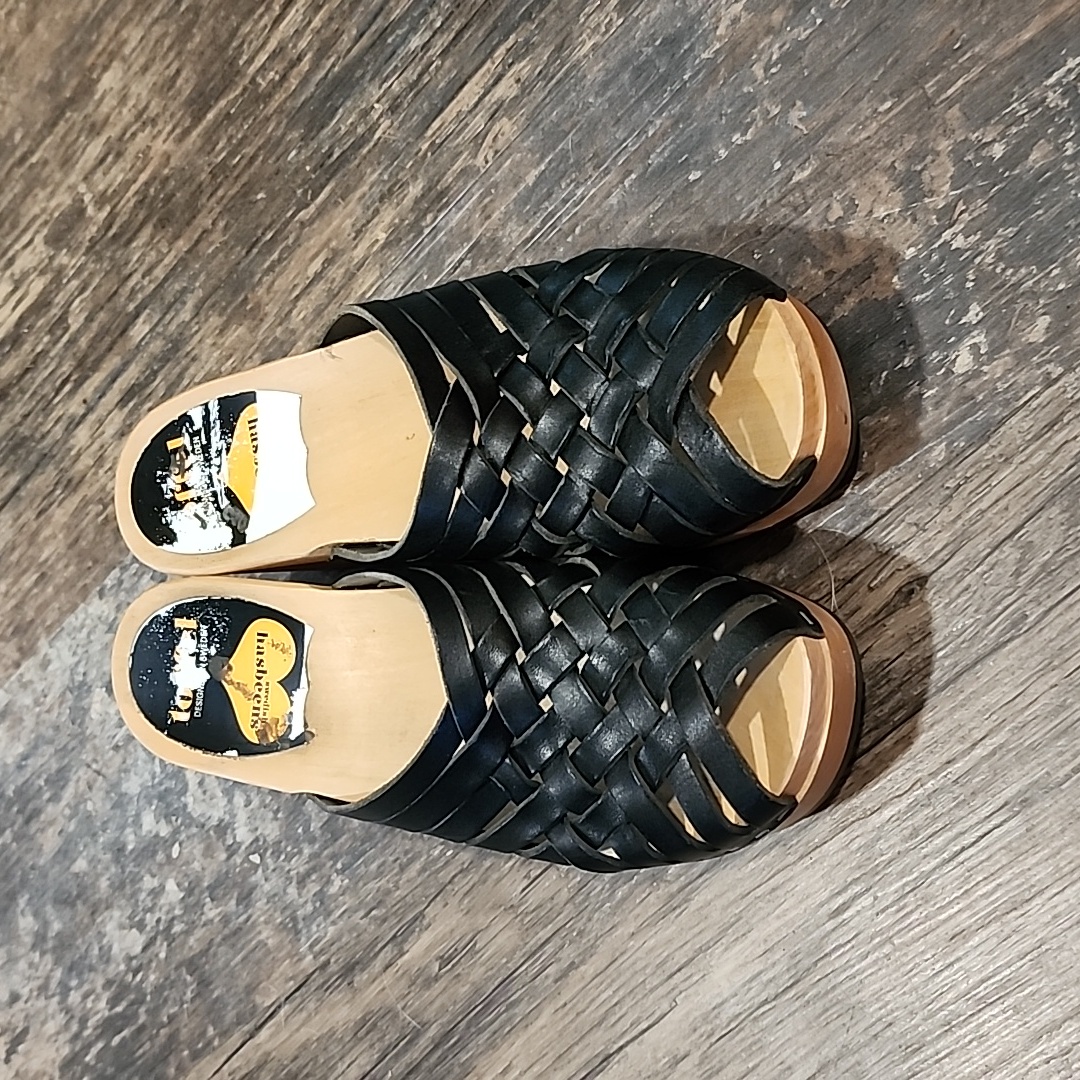 Swedish Hasbeens Open Toe Clogs Size 38 Black